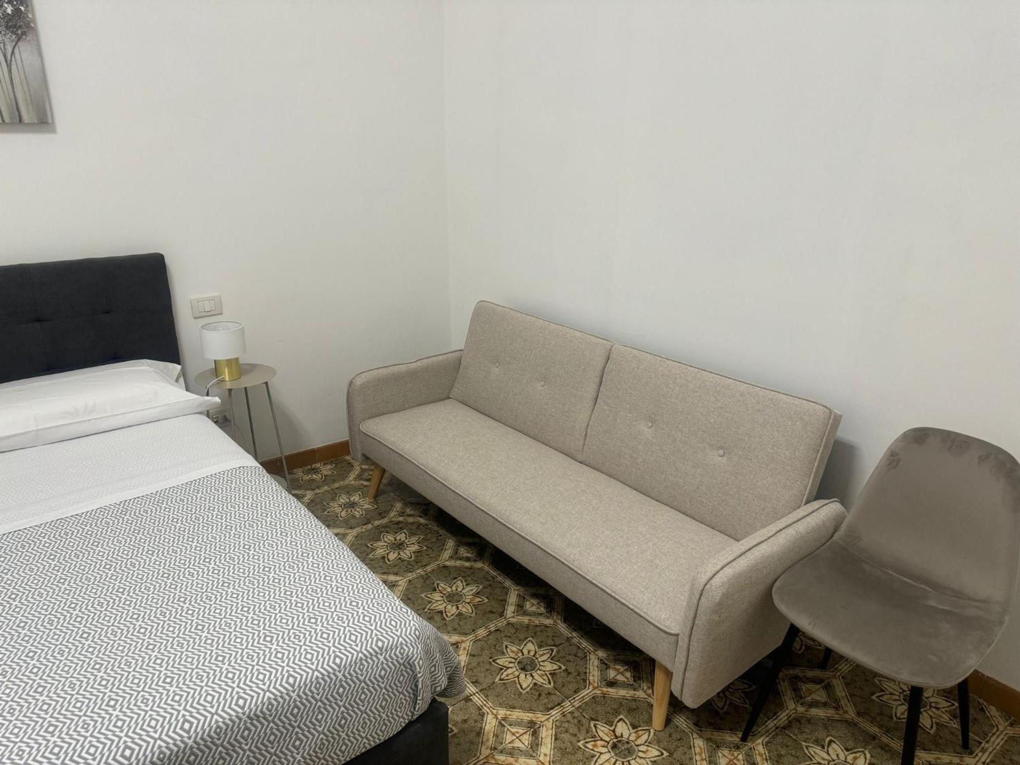 Larisa Home Apartment Рим Екстер'єр фото