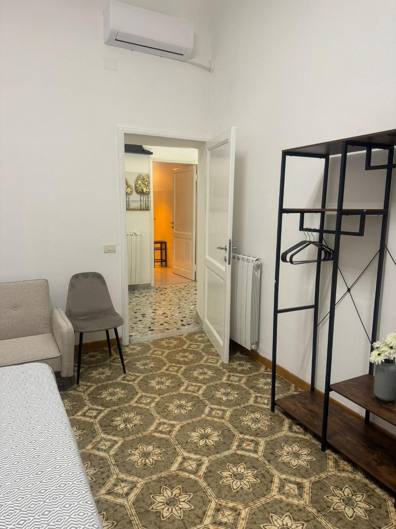 Larisa Home Apartment Рим Екстер'єр фото