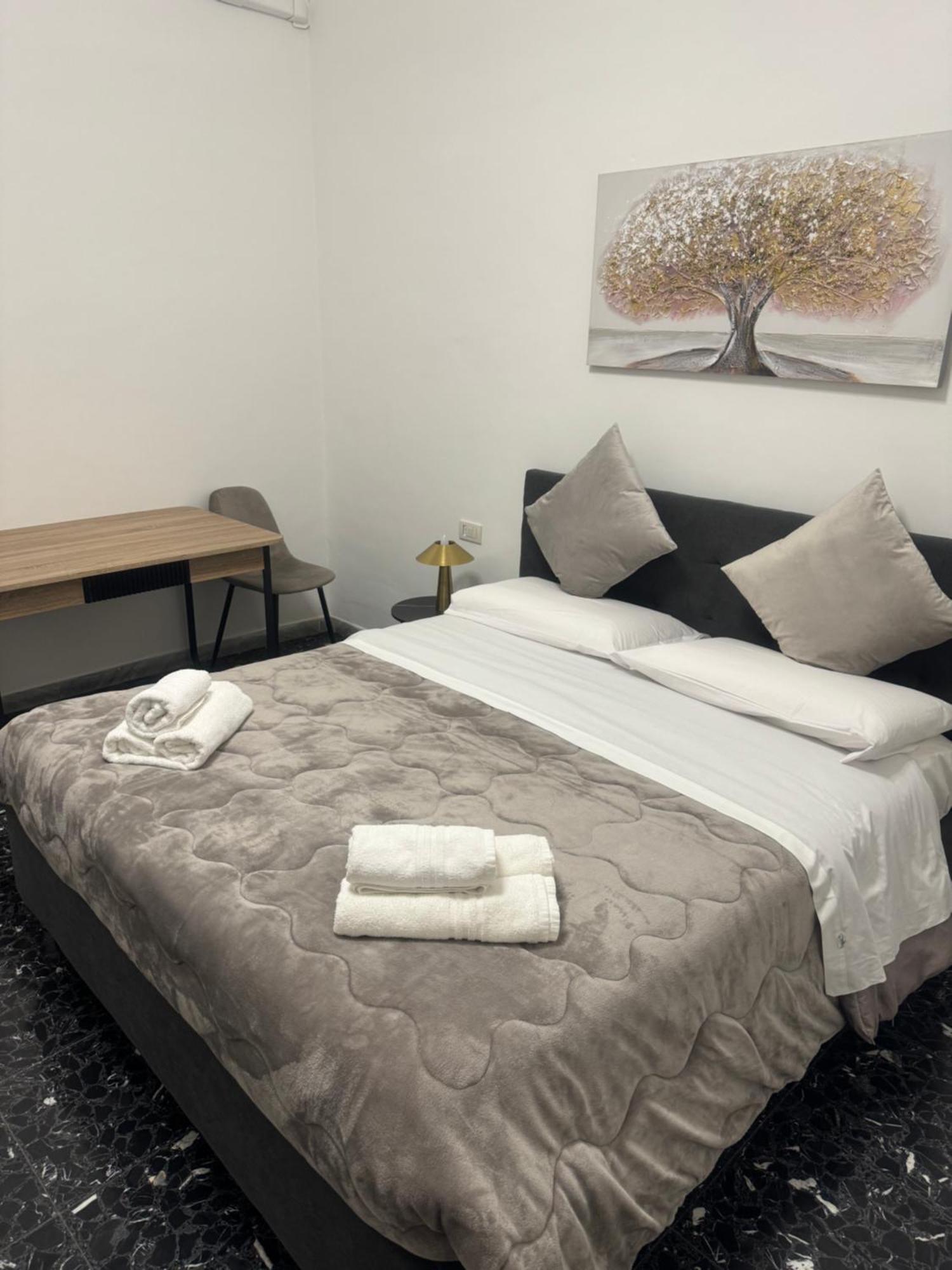 Larisa Home Apartment Рим Екстер'єр фото
