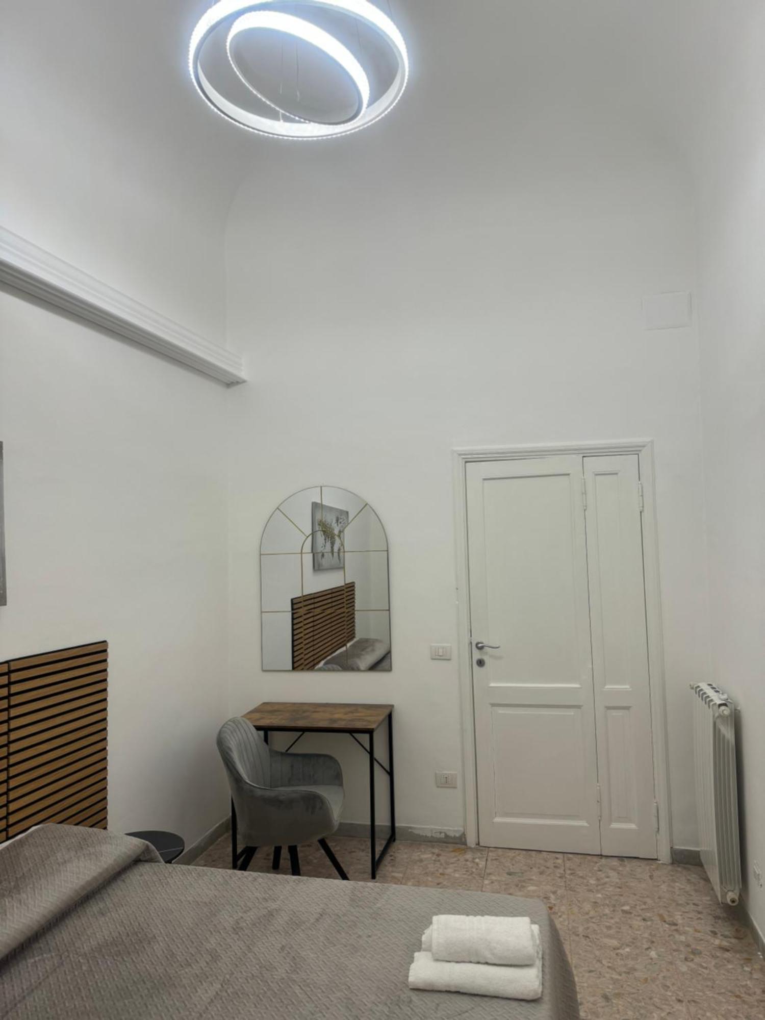 Larisa Home Apartment Рим Екстер'єр фото